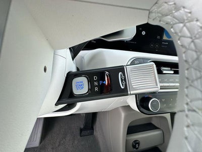 2026 Hyundai PALISADE HYBRID SEL 8 Passenger