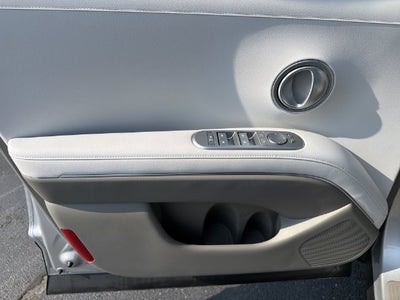 2027 Hyundai PALISADE HYBRID SEL 7 Passenger