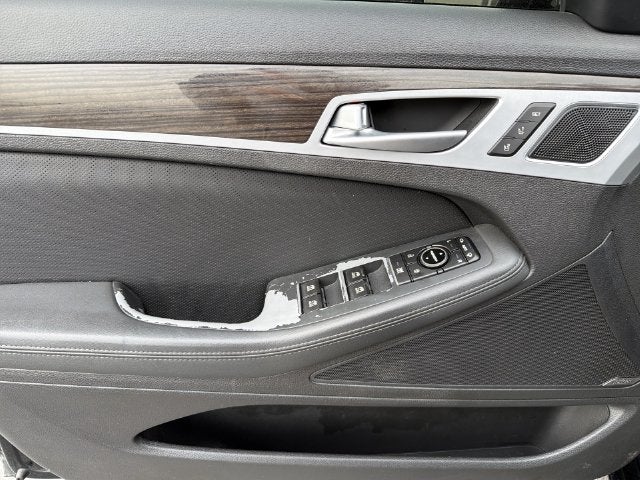2015 Hyundai GENESIS 3.8