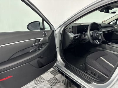 2025 Hyundai SONATA SEL Convenience