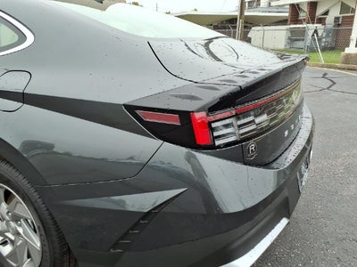 2026 Hyundai SONATA SE