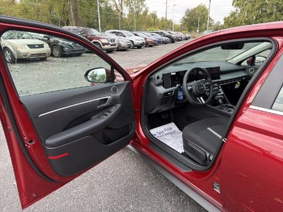 2026 Hyundai SONATA SE