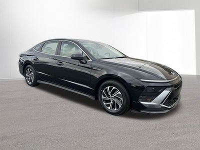 2026 Hyundai SONATA HYBRID Blue