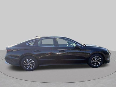2026 Hyundai SONATA HYBRID Blue