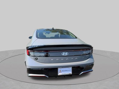 2026 Hyundai SONATA HYBRID SEL