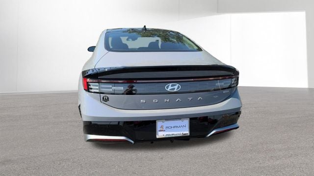 2026 Hyundai SONATA HYBRID SEL