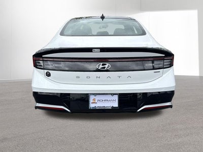2026 Hyundai SONATA HYBRID SEL