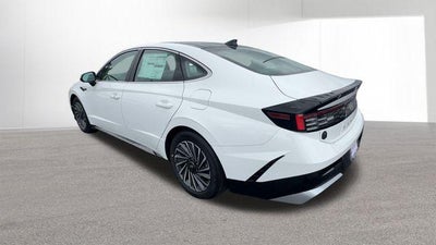 2026 Hyundai SONATA HYBRID SEL