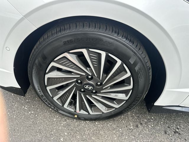 2026 Hyundai SONATA HYBRID Limited