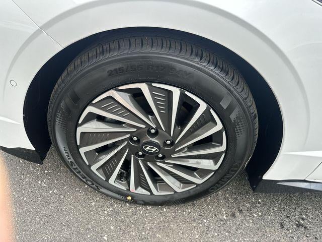 2026 Hyundai SONATA HYBRID Limited