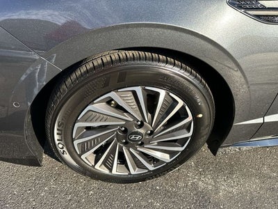 2026 Hyundai SONATA HYBRID Limited