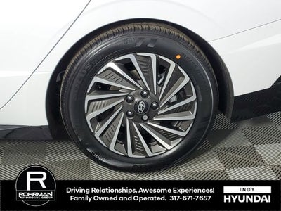 2025 Hyundai SONATA HYBRID Limited