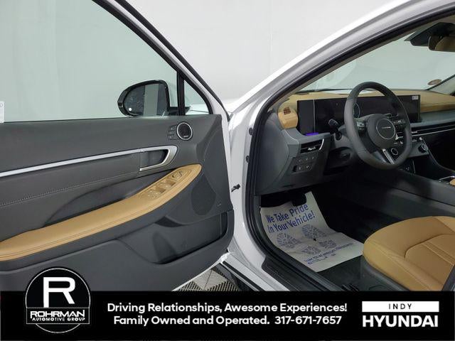 2025 Hyundai SONATA HYBRID Limited