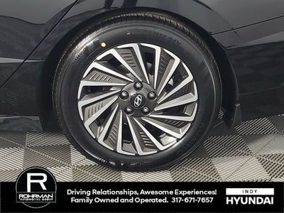 2025 Hyundai SONATA HYBRID Limited
