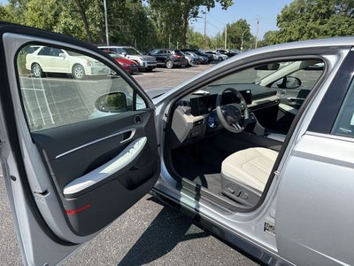 2026 Hyundai SONATA HYBRID Limited
