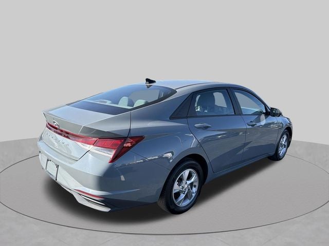 2023 Hyundai ELANTRA SE