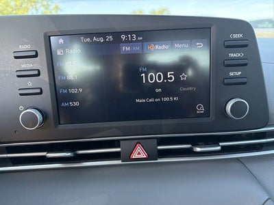 2023 Hyundai ELANTRA SE