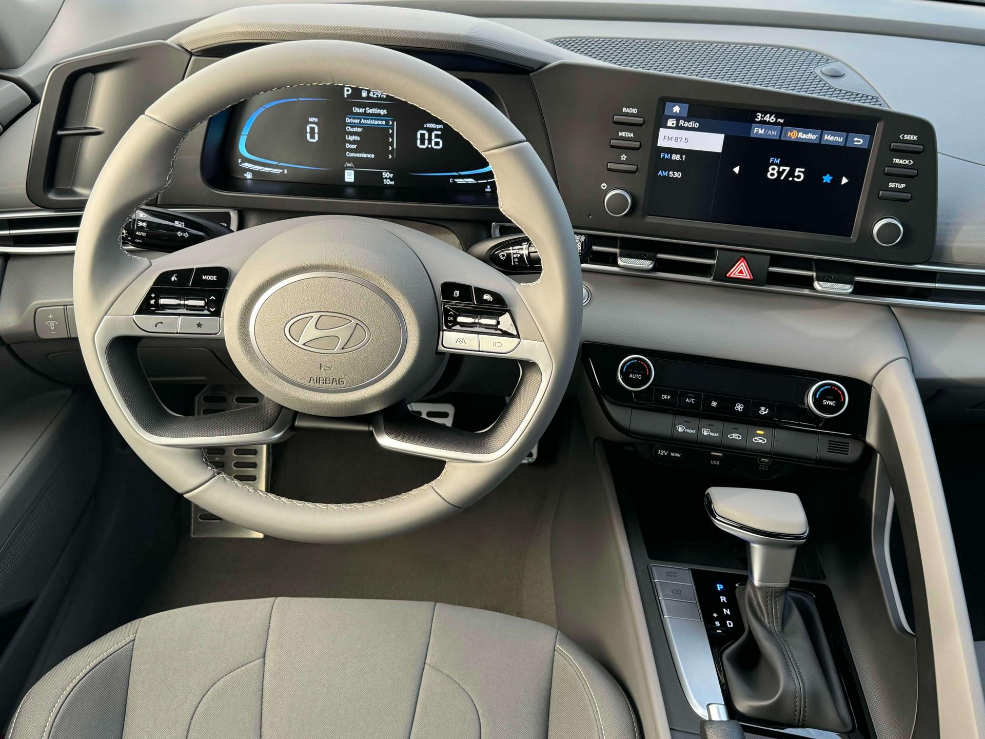 2025 Hyundai ELANTRA SEL Sport