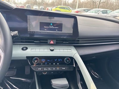 2025 Hyundai ELANTRA HYBRID Limited