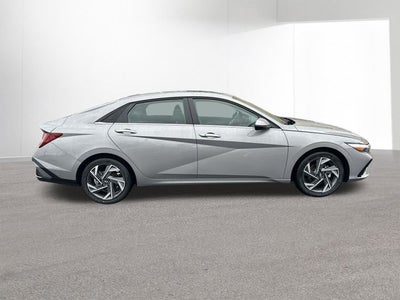 2026 Hyundai ELANTRA Limited