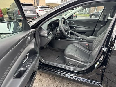 2026 Hyundai ELANTRA Limited