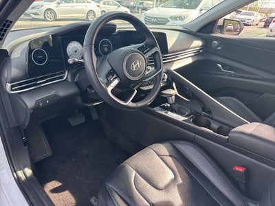 2024 Hyundai ELANTRA Limited