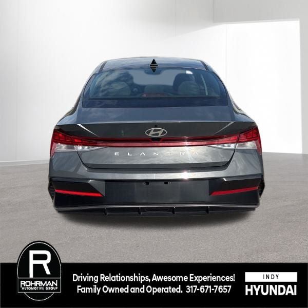2025 Hyundai ELANTRA SEL Convenience
