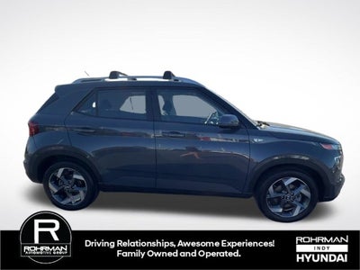 2025 Hyundai VENUE SEL