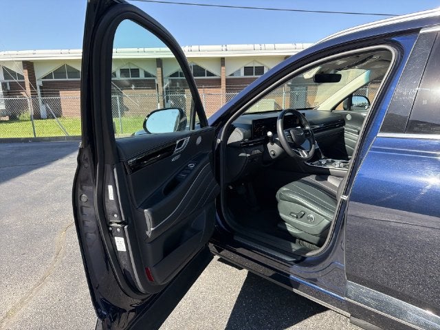 2025 Genesis GV80 2.5T