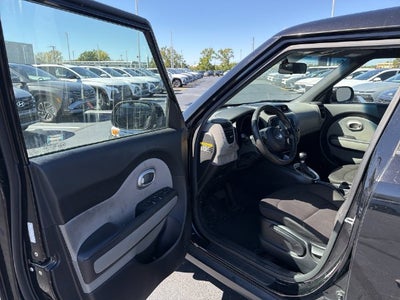 2017 Kia Soul Base